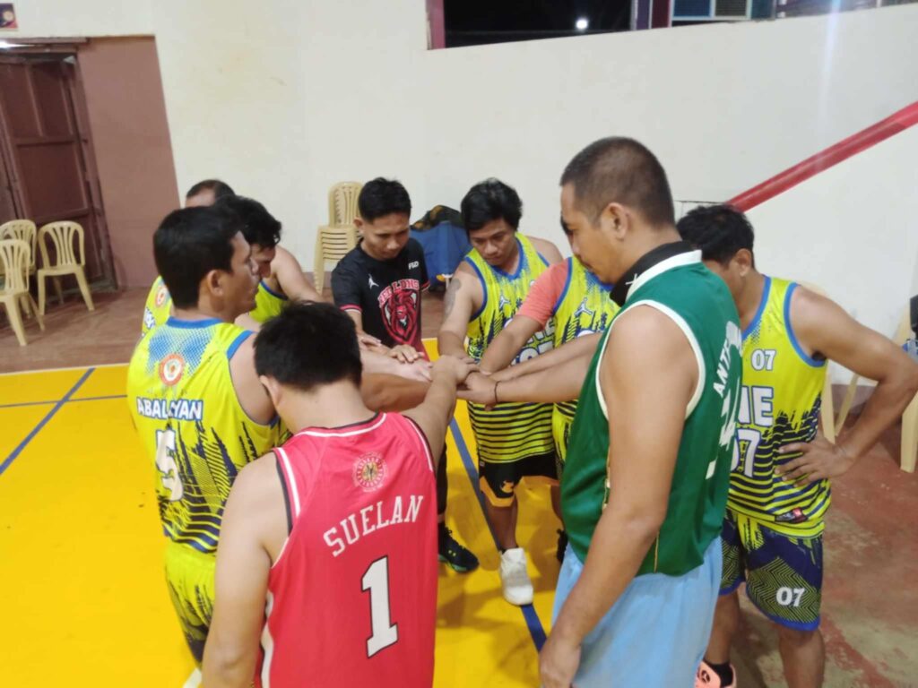 252883a8-8cb1-4439-b8bd-3a89c5a2c5e6-1024x768 Basketball